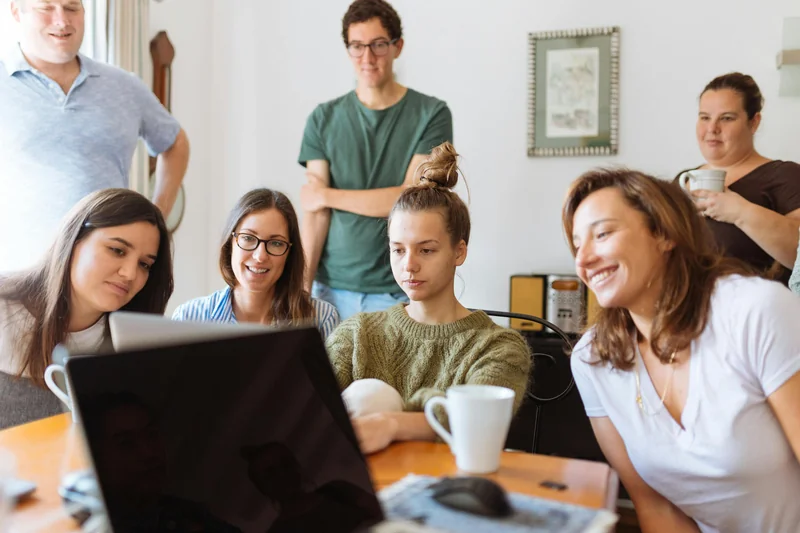 Samuel Morel – Community Manager
